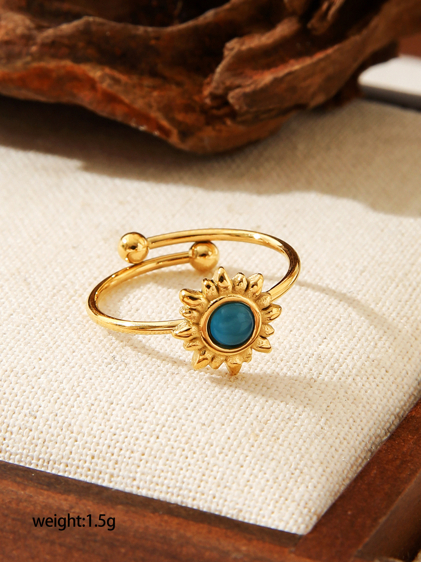 Vintage Sunburst Cat Eye Adjustable Ring - Image 6